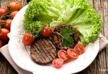 Selbst gemachter Seitan - Geschmack durch Kräuter und Gewürze