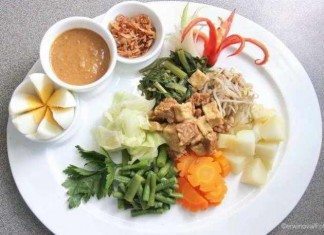 Vegetarisches Rezept für Gado-Gado Vegetarisches Rezept für Gado-Gado