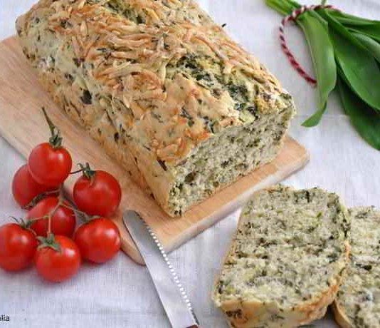 Selbst gebackenes Bärlauchbrot – einfach unwiderstehlich! Bärlauchbrot mit Sauerteig selber backen - einfach unwiderstehlich!