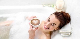 Wellness Badezusatz selber herstellen - mit Vanille und Walnussöl
