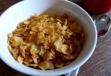 Gesunde Cornflakes selber machen - ohne Zucker und glutenfrei