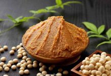 Miso Paste selber herstellen - das Rezept