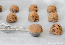 Cookie Dough – so wird der Keksteig zum Löffeln keine Kalorienbombe Cookie Dough - so wird der Keksteig zum Löffeln keine Kalorienbombe